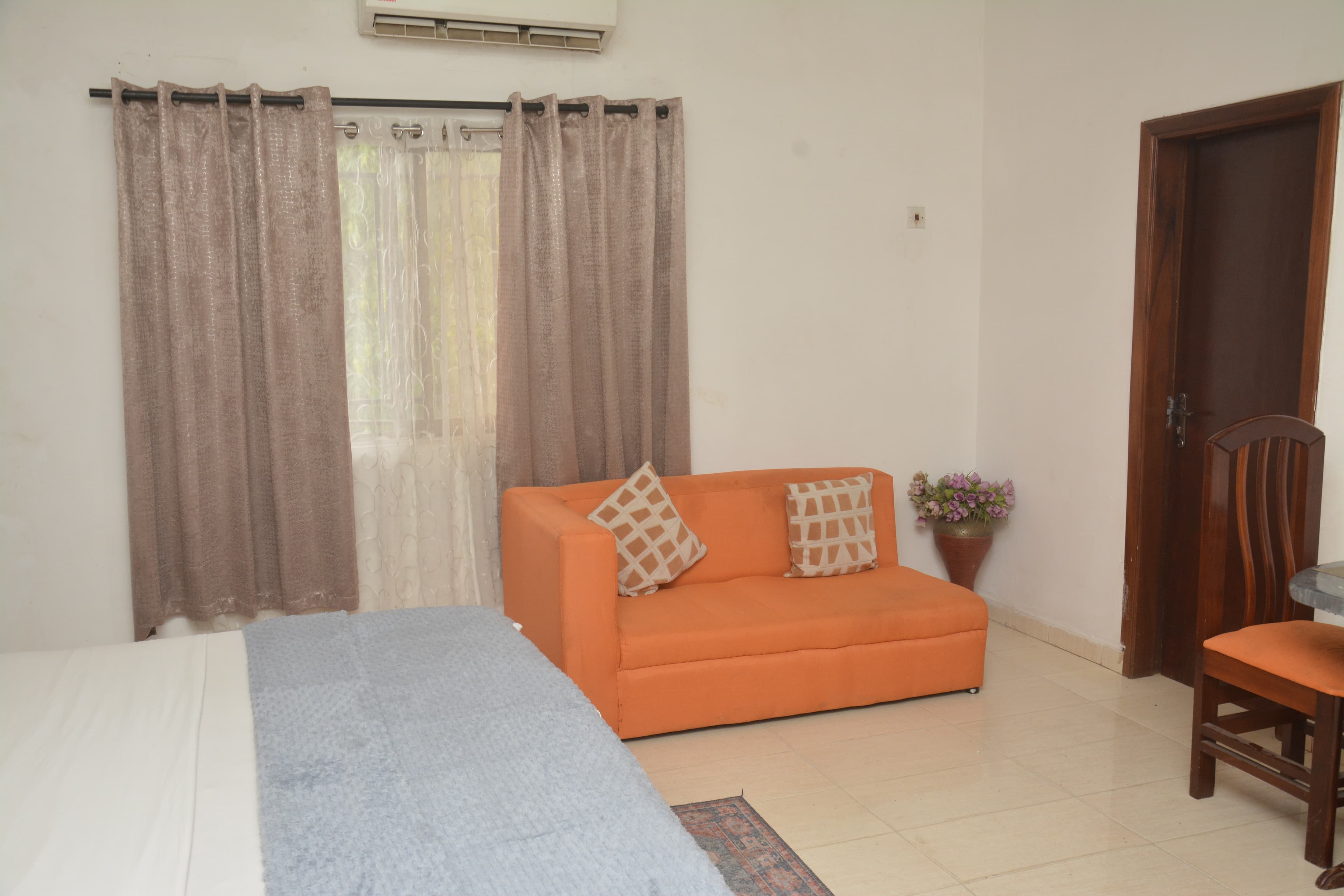 Suite Image